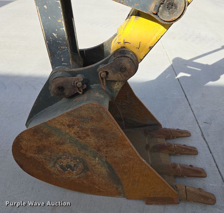 image for item DW3224 2010 Wacker Neuson 6003 mini excavator