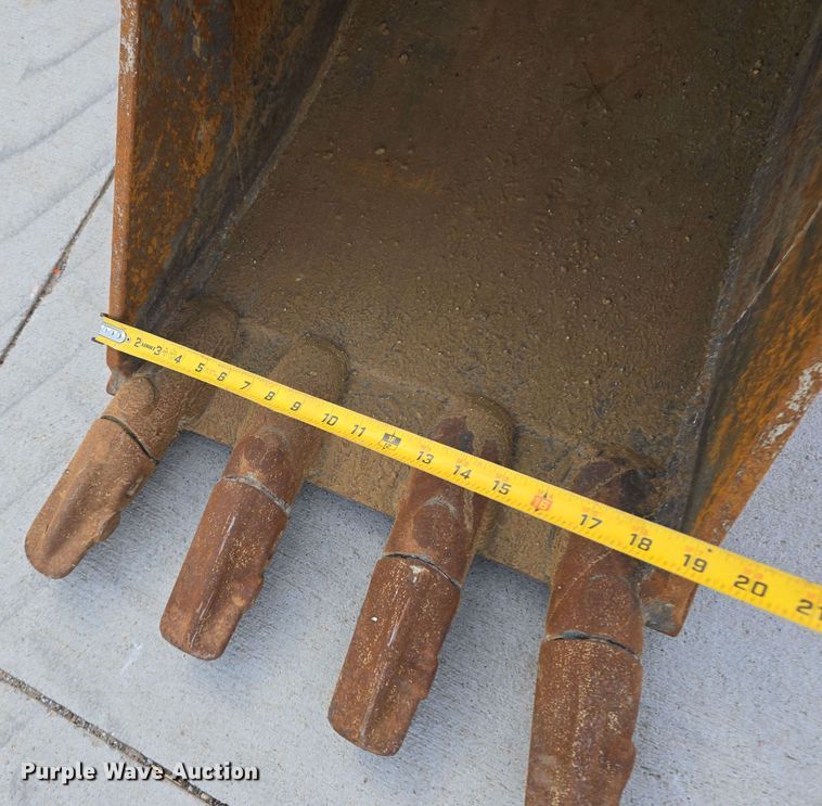 image for item DW3224 2010 Wacker Neuson 6003 mini excavator