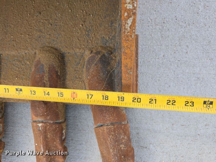 image for item DW3224 2010 Wacker Neuson 6003 mini excavator