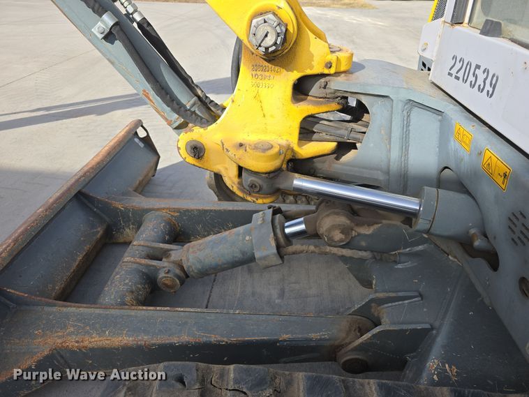 image for item DW3224 2010 Wacker Neuson 6003 mini excavator