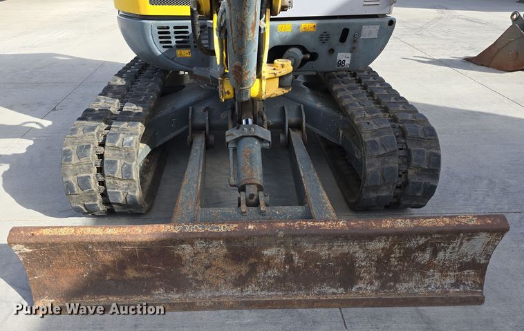 image for item DW3224 2010 Wacker Neuson 6003 mini excavator