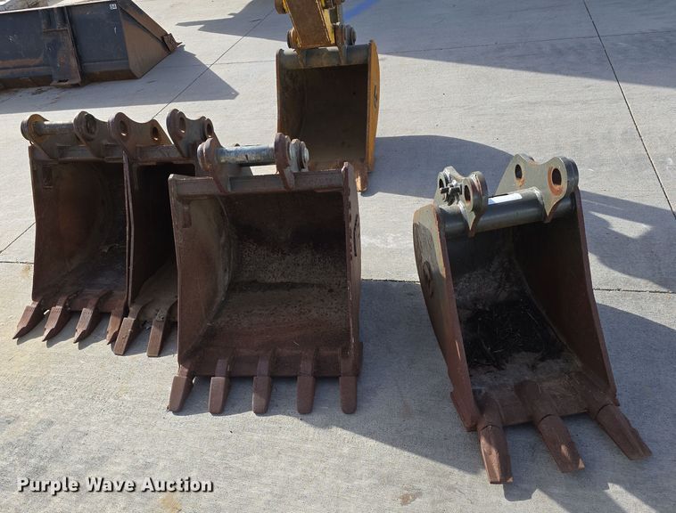 image for item DW3224 2010 Wacker Neuson 6003 mini excavator