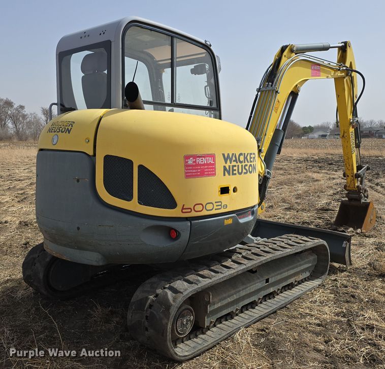 image for item DW3227 2014 Wacker Neuson 6003 mini excavator