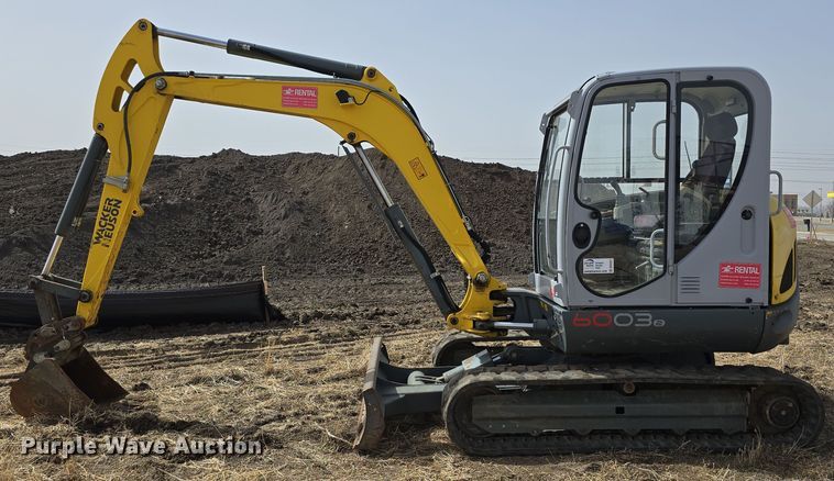 image for item DW3227 2014 Wacker Neuson 6003 mini excavator