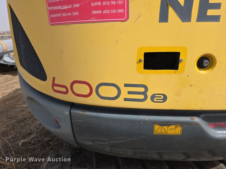 image for item DW3227 2014 Wacker Neuson 6003 mini excavator