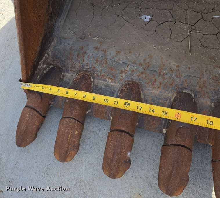 image for item DW3227 2014 Wacker Neuson 6003 mini excavator