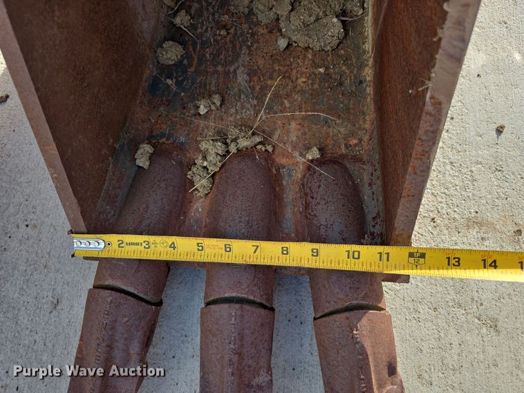 image for item DW3227 2014 Wacker Neuson 6003 mini excavator