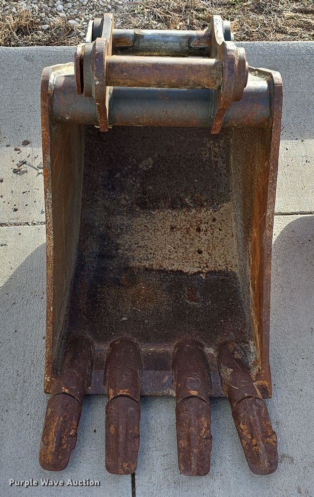 image for item DW3227 2014 Wacker Neuson 6003 mini excavator