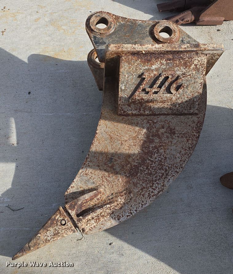 image for item DW3227 2014 Wacker Neuson 6003 mini excavator