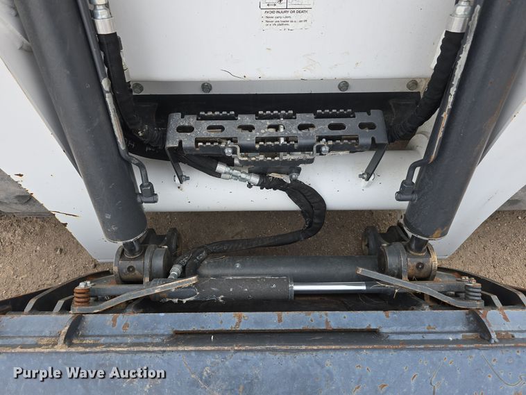 image for item DW3228 2022 Bobcat T870 tracked skid steer loader