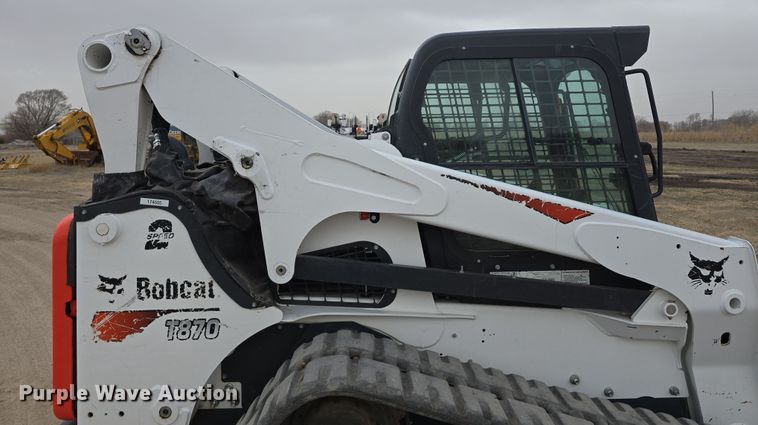 image for item DW3228 2022 Bobcat T870 tracked skid steer loader
