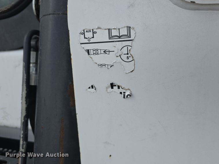 image for item DW3228 2022 Bobcat T870 tracked skid steer loader