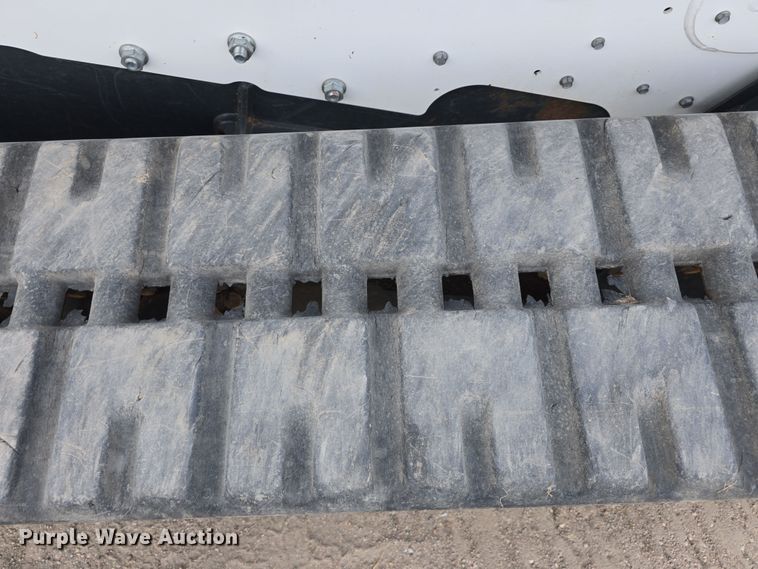 image for item DW3228 2022 Bobcat T870 tracked skid steer loader