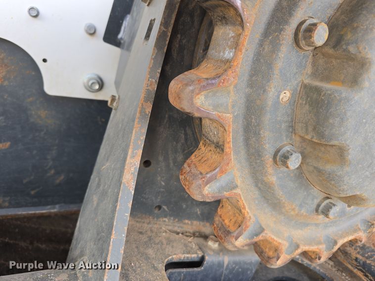 image for item DW3228 2022 Bobcat T870 tracked skid steer loader