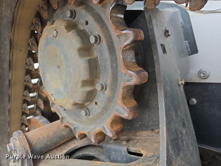 image for item DW3228 2022 Bobcat T870 tracked skid steer loader