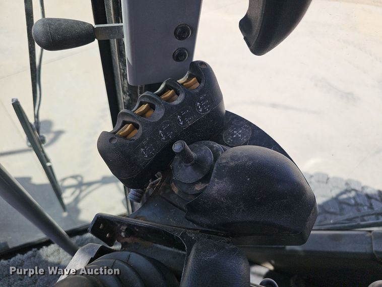 image for item DW3230 2012 Caterpillar 12M2 AWD VHP Plus motor grader