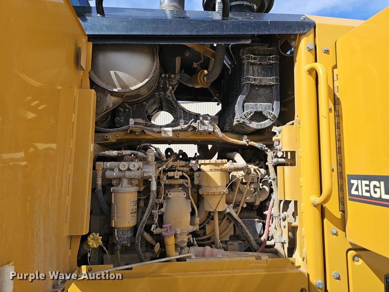 image for item DW3230 2012 Caterpillar 12M2 AWD VHP Plus motor grader