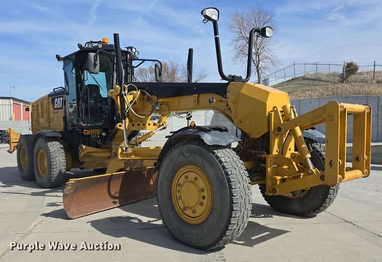 image for item DW3231 2018 Caterpillar 12M3 AWD motor grader