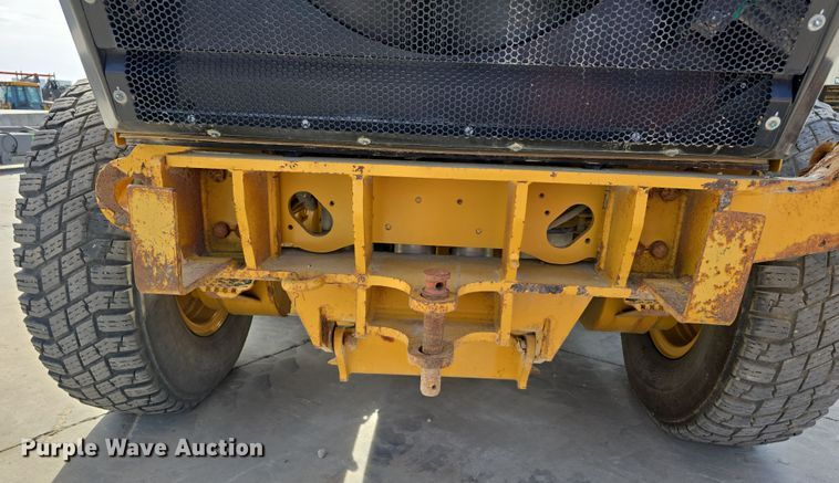 image for item DW3231 2018 Caterpillar 12M3 AWD motor grader