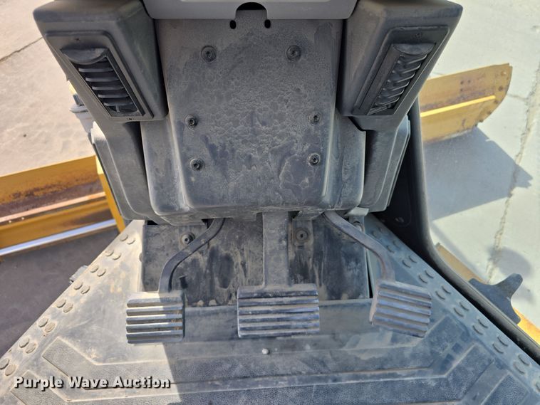 image for item DW3231 2018 Caterpillar 12M3 AWD motor grader