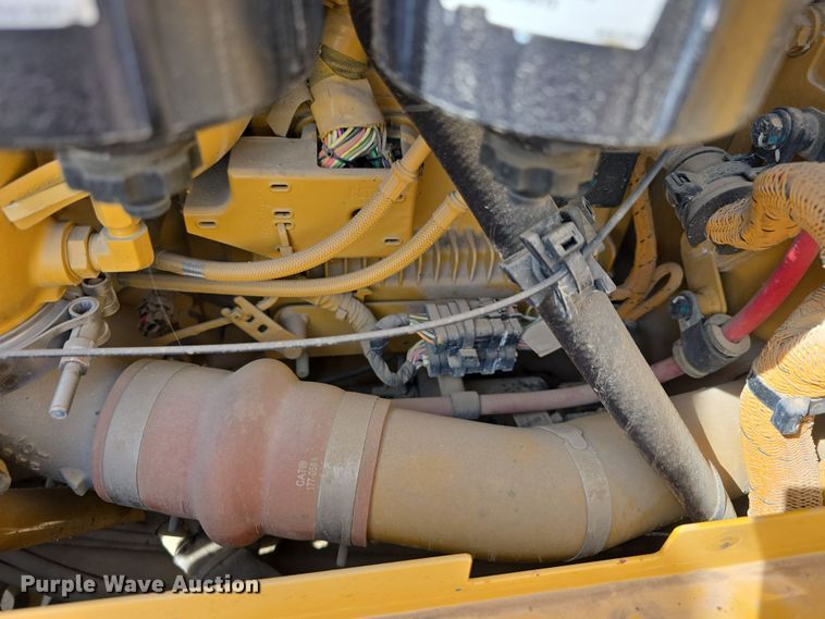 image for item DW3231 2018 Caterpillar 12M3 AWD motor grader