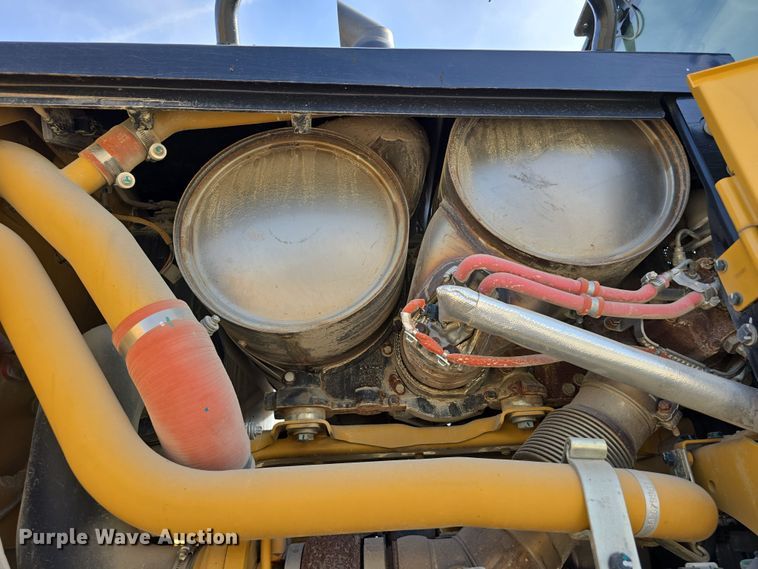 image for item DW3231 2018 Caterpillar 12M3 AWD motor grader