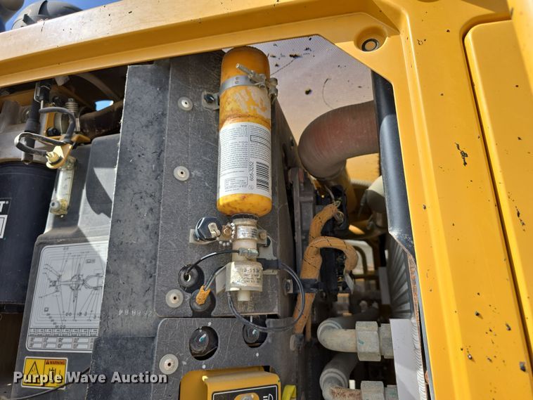 image for item DW3231 2018 Caterpillar 12M3 AWD motor grader