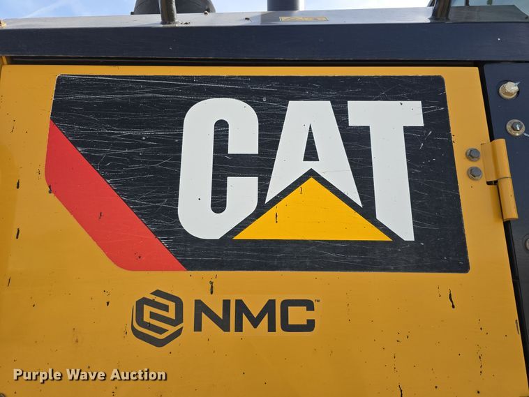 image for item DW3231 2018 Caterpillar 12M3 AWD motor grader