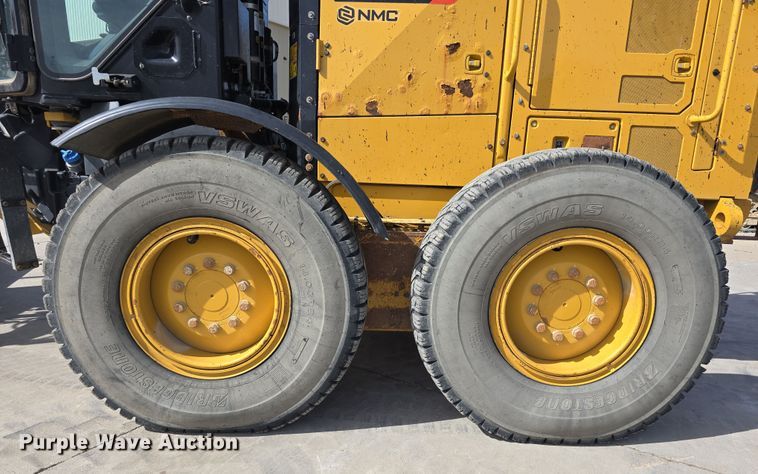 image for item DW3231 2018 Caterpillar 12M3 AWD motor grader