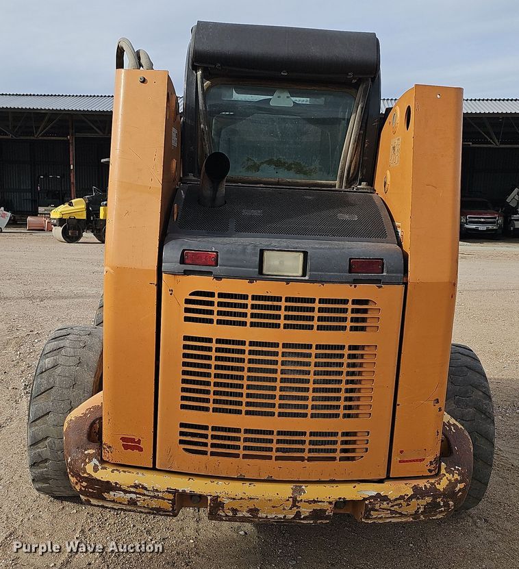 image for item DW3245 2011 Case 450 Series 3 skid steer loader