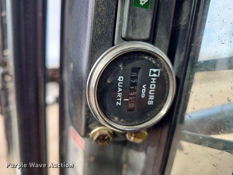 image for item DW3245 2011 Case 450 Series 3 skid steer loader