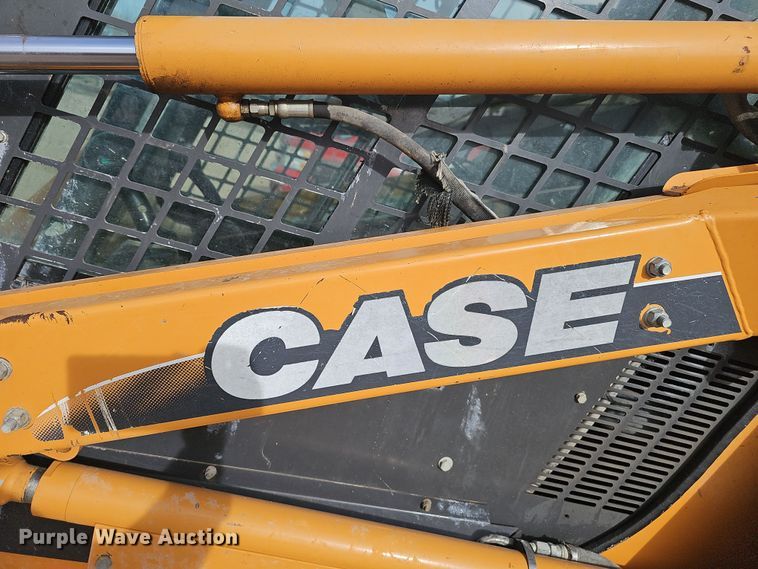 image for item DW3245 2011 Case 450 Series 3 skid steer loader