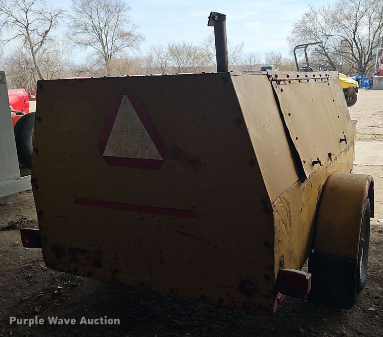 image for item DW3246 LeRoi Dresser Q185DJD-E air compressor