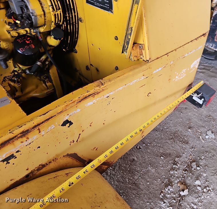 image for item DW3246 LeRoi Dresser Q185DJD-E air compressor