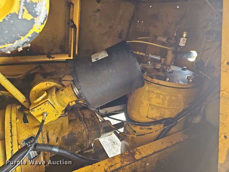 image for item DW3246 LeRoi Dresser Q185DJD-E air compressor