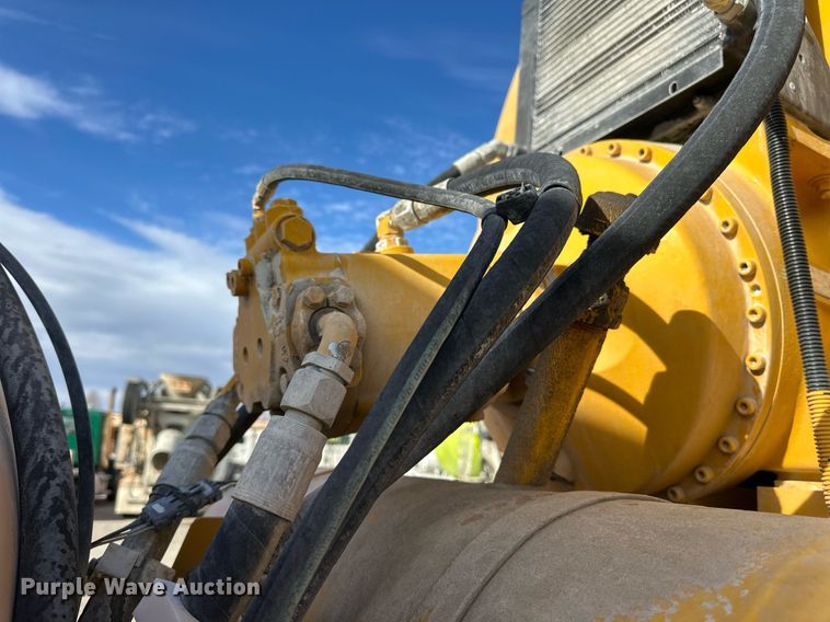 image for item DW5062 2019 Peterbilt 567 ready mix truck