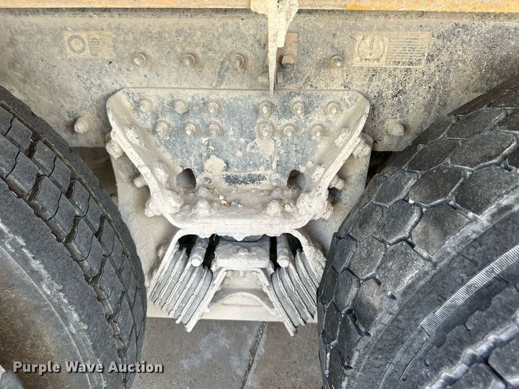 image for item DW5062 2019 Peterbilt 567 ready mix truck