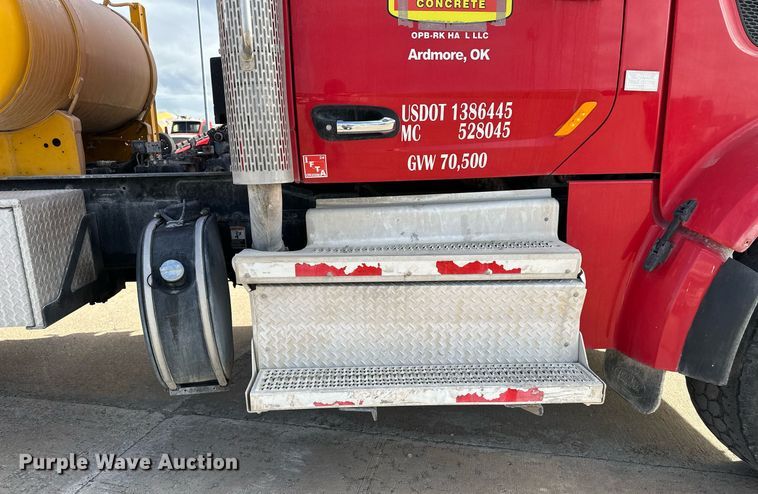 image for item DW5062 2019 Peterbilt 567 ready mix truck