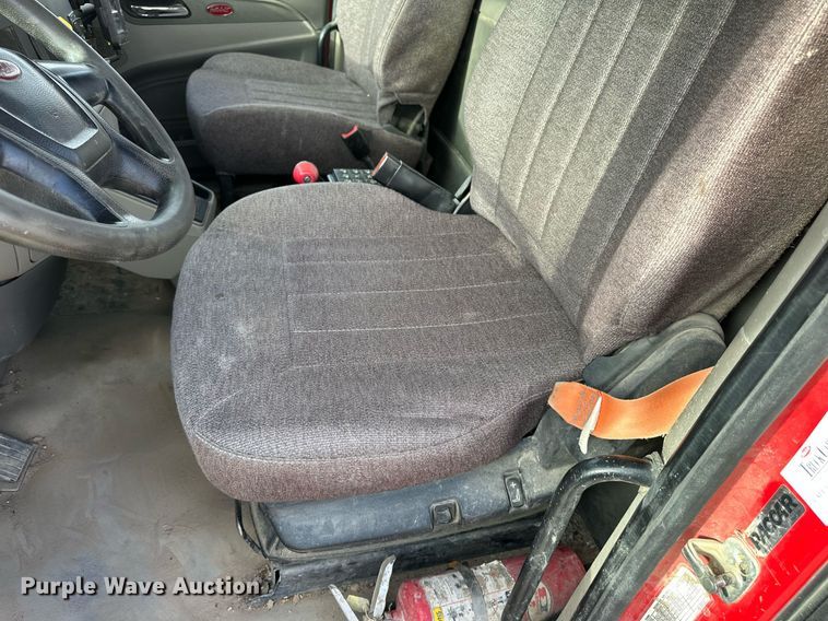 image for item DW5062 2019 Peterbilt 567 ready mix truck