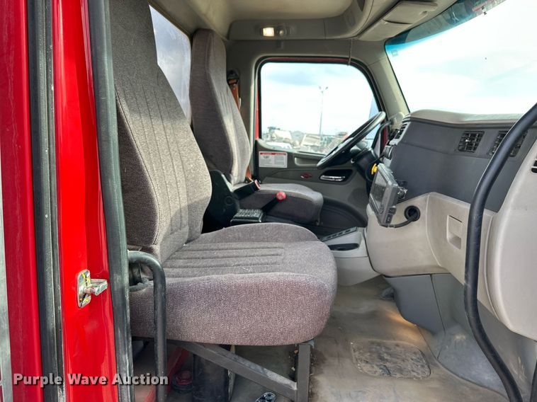 image for item DW5062 2019 Peterbilt 567 ready mix truck