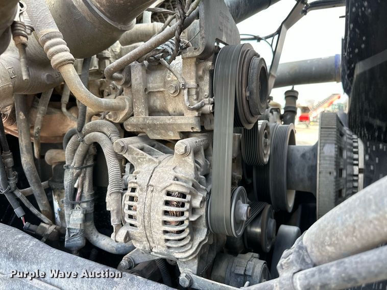 image for item DW5062 2019 Peterbilt 567 ready mix truck