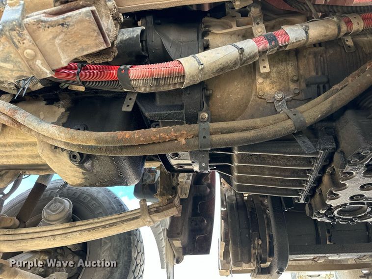 image for item DW5062 2019 Peterbilt 567 ready mix truck