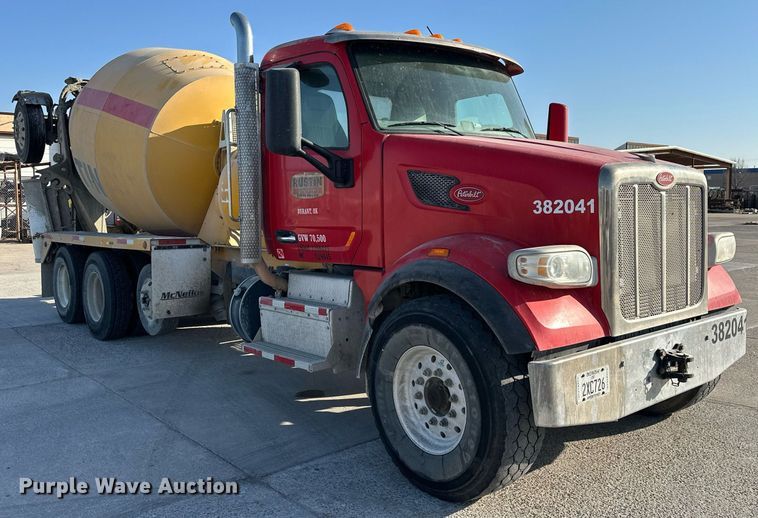 image for item DW5063 2016 Peterbilt 365 ready mix truck