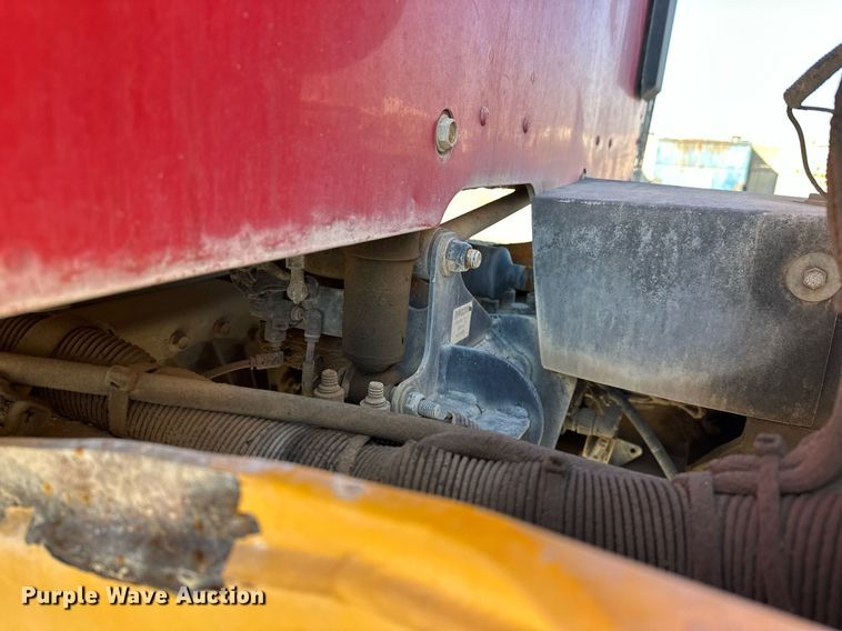 image for item DW5063 2016 Peterbilt 365 ready mix truck