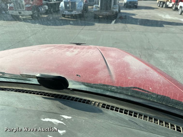 image for item DW5063 2016 Peterbilt 365 ready mix truck