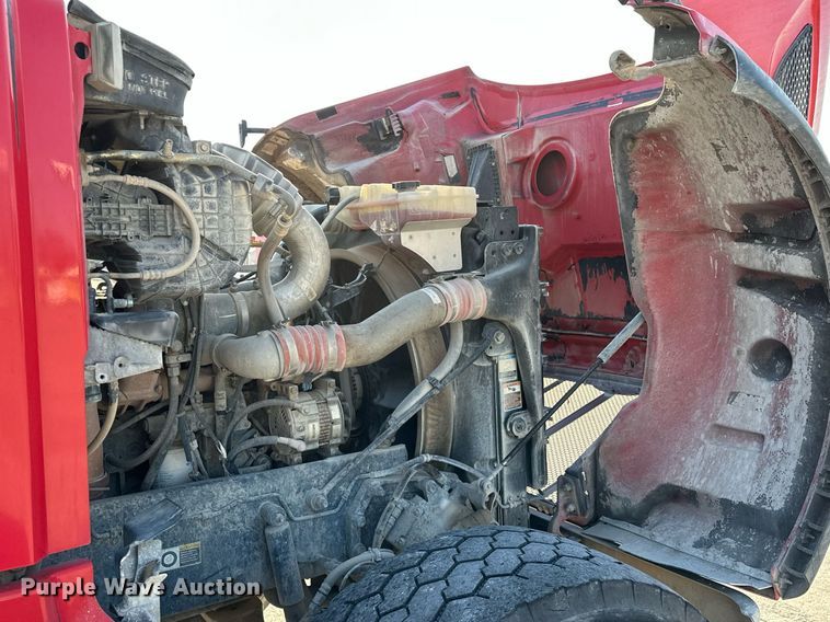 image for item DW5063 2016 Peterbilt 365 ready mix truck