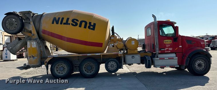 image for item DW5064 2019 Peterbilt 365 ready mix truck