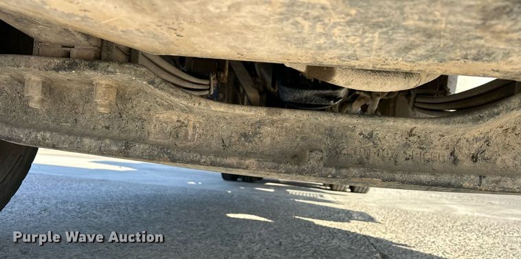 image for item DW5064 2019 Peterbilt 365 ready mix truck