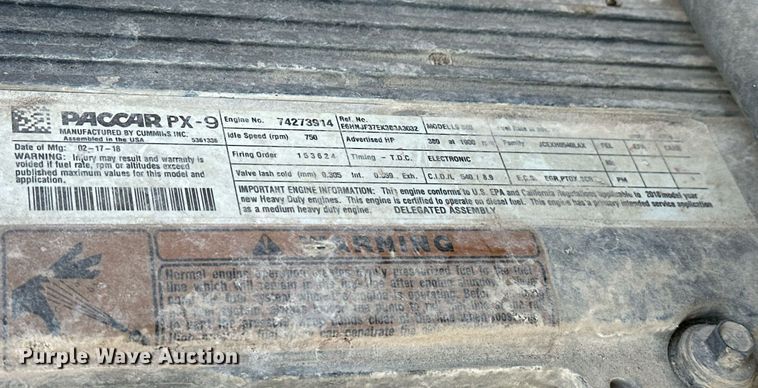 image for item DW5064 2019 Peterbilt 365 ready mix truck