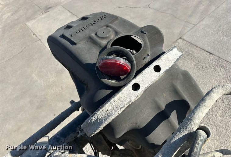 image for item DW5065 2014 Peterbilt 365 ready mix truck